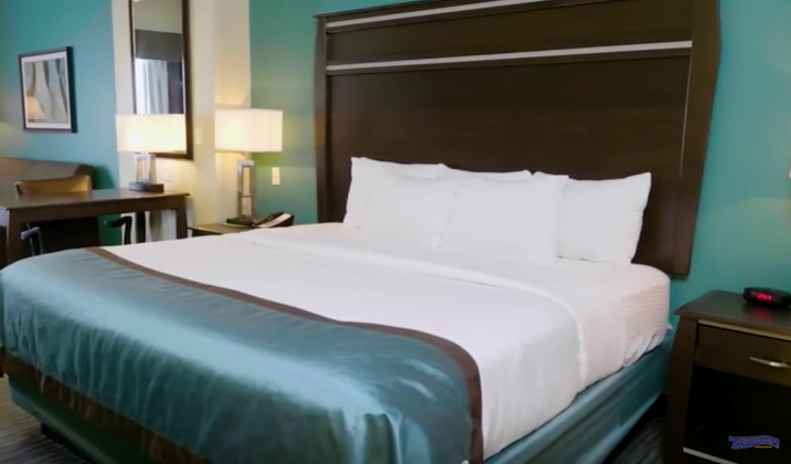 Hotel room - Sioux Falls